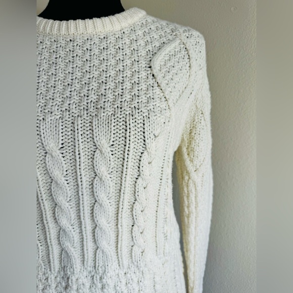 Dex Women’s Ivory Cable Knit Sweater Size XS - Picture 2 of 6